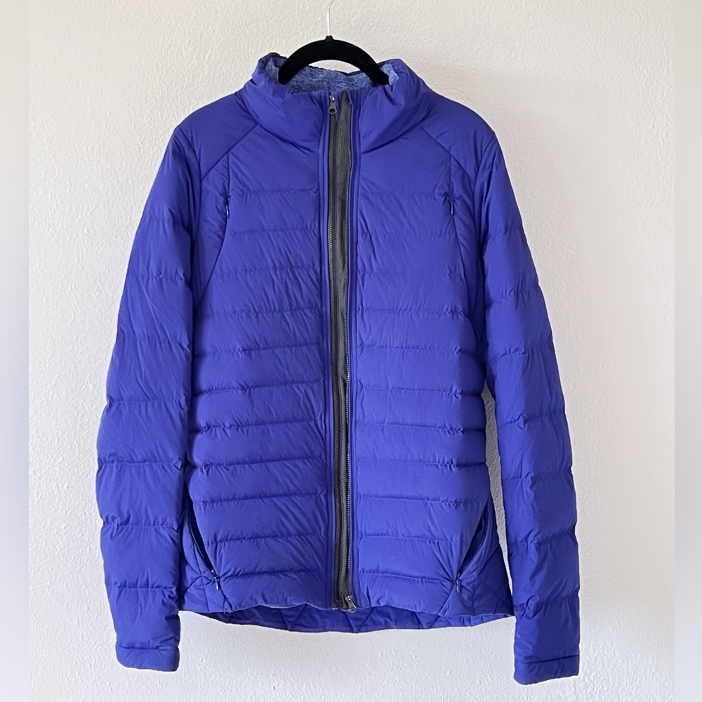 Lululemon Fluffed Up Down Jacket in Pigment Blue Size 10 - Picture 2 of 15